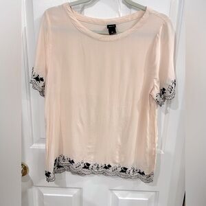 Disney Aristocats pink black cat scales and arpeggios embroidered borders size M